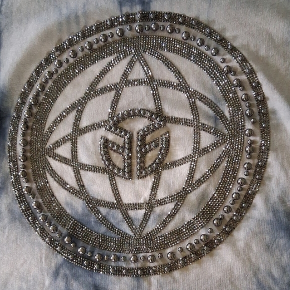 Edgy Tie-Dye Short Sleeve Tee - Picture 3 of 6